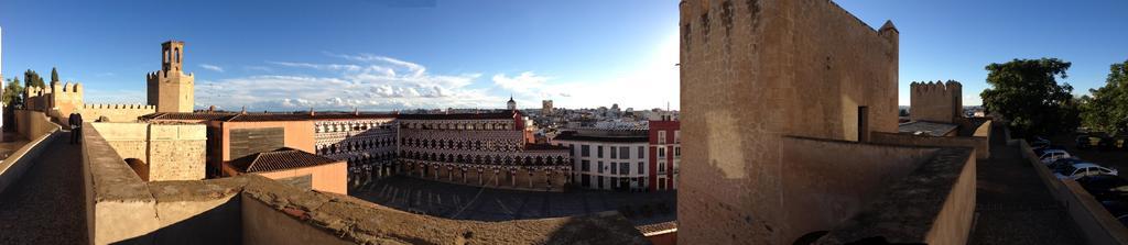 Aparthotel Mm Badajoz Exterior photo