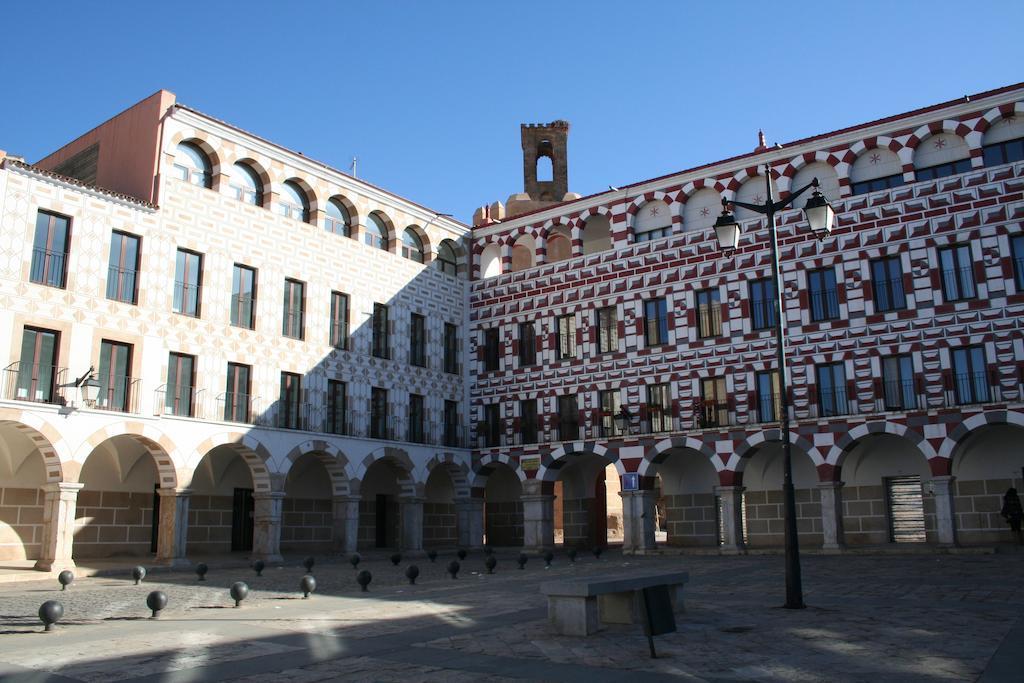 Aparthotel Mm Badajoz Exterior photo